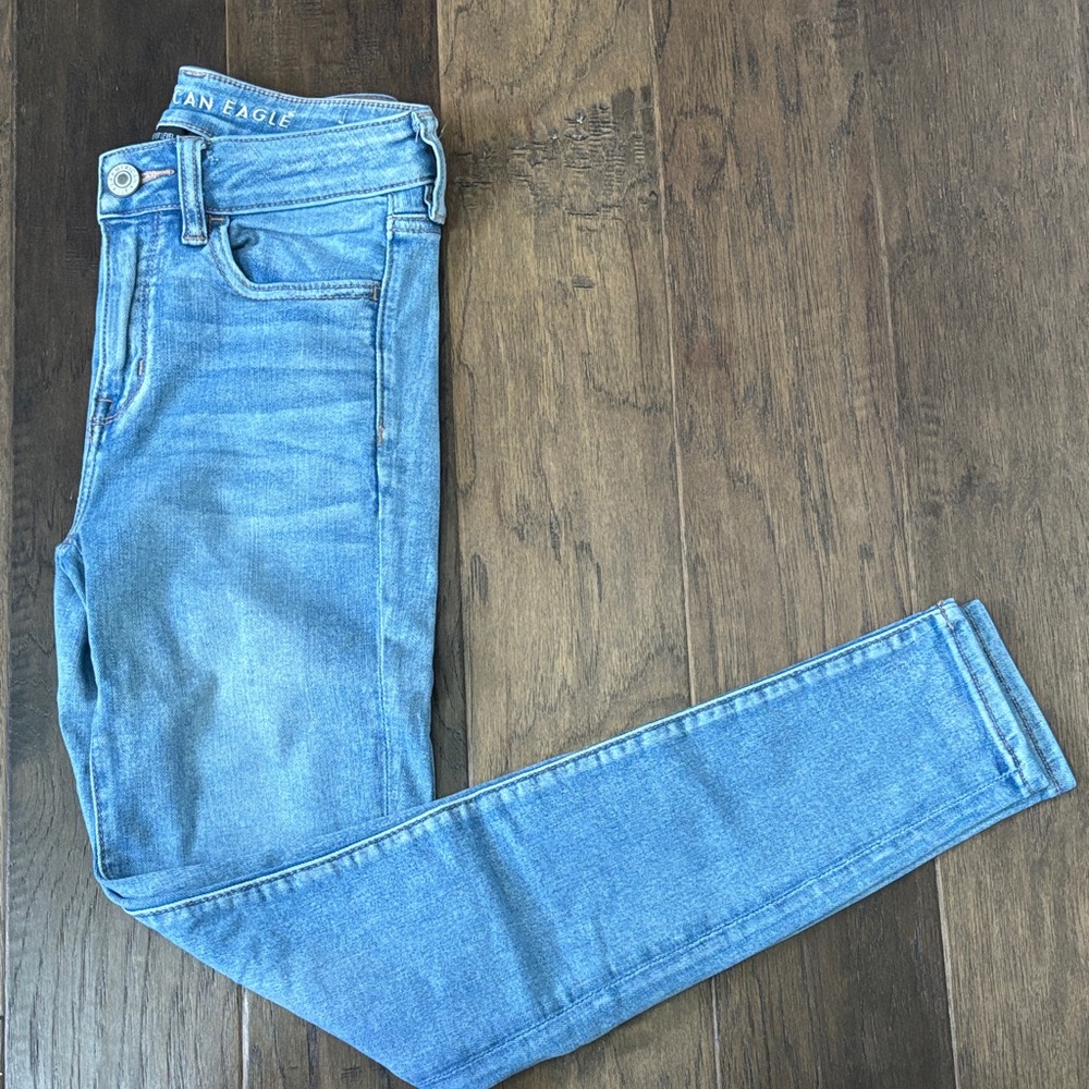 American Eagle Outfitters Women's Light Blue Skinny Jeans